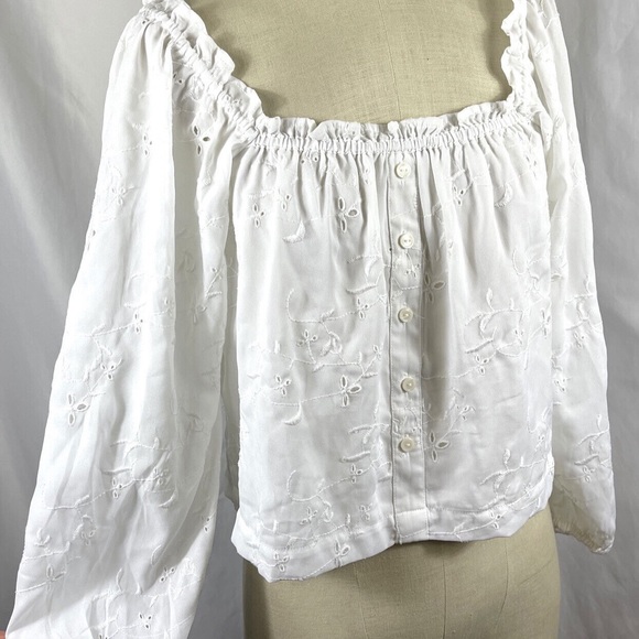 AMERICAN EAGLE FLOWY CROP TOP - Picture 6 of 6